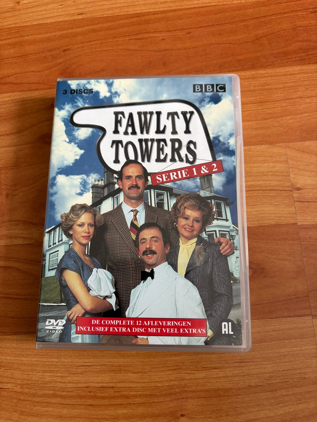 Fawlty Towers - Serie 1 & 2 (DVD, 3 discs), Cd's en Dvd's, Seizoen 1, Alle leeftijden, Nederlands, Ophalen of Verzenden