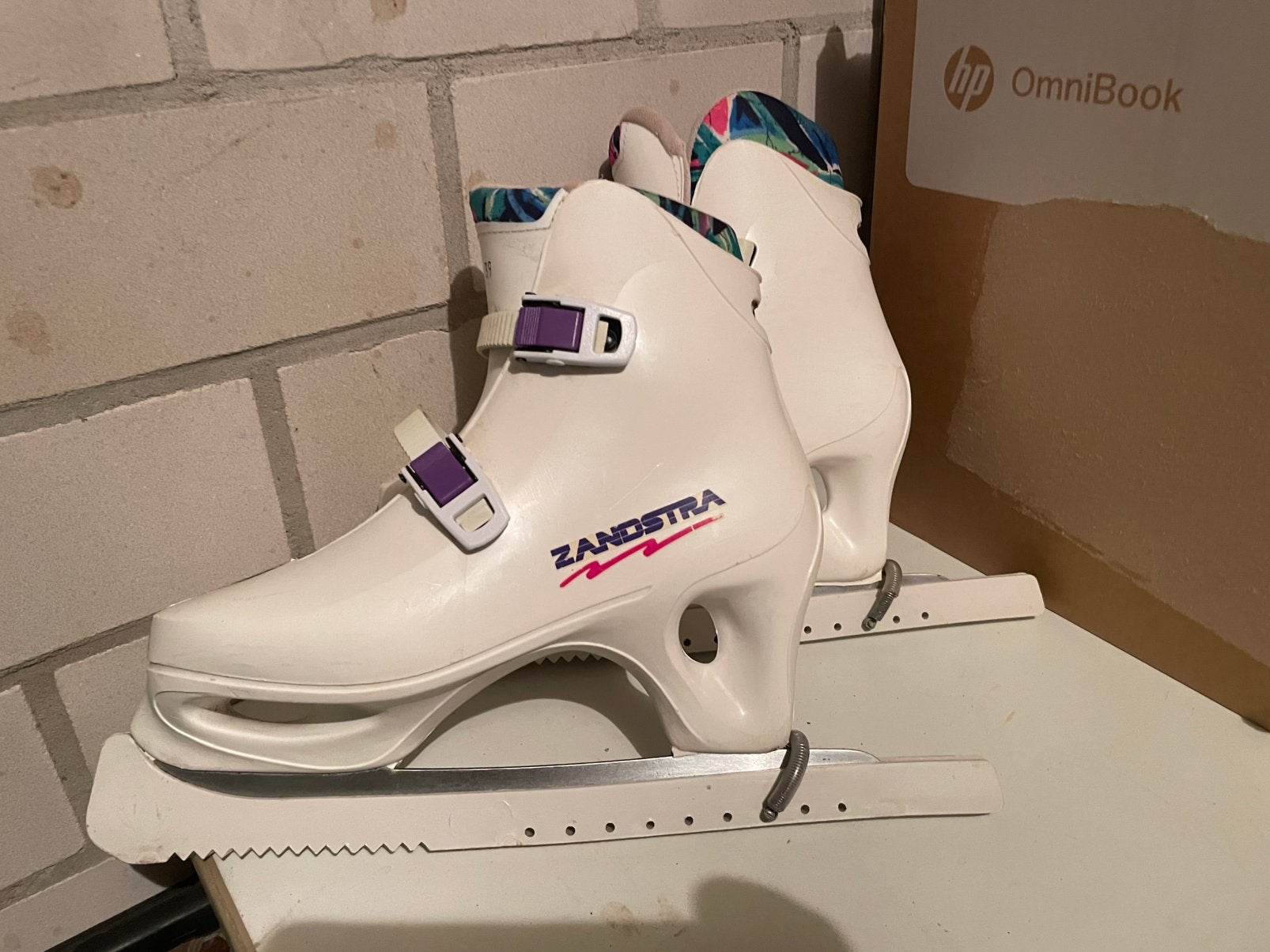 Zandstra schaaten maat 39, Ophalen, Zo goed als nieuw, Zandstra