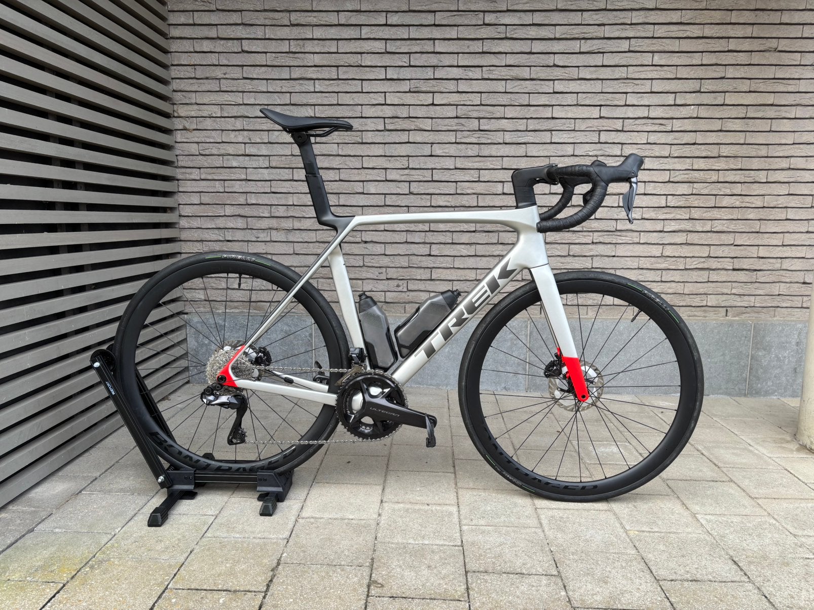 Trek Madone SL7 Gen8 L (nieuw), Fietsen en Brommers, 28 inch, Carbon, Nieuw, 57 tot 61 cm