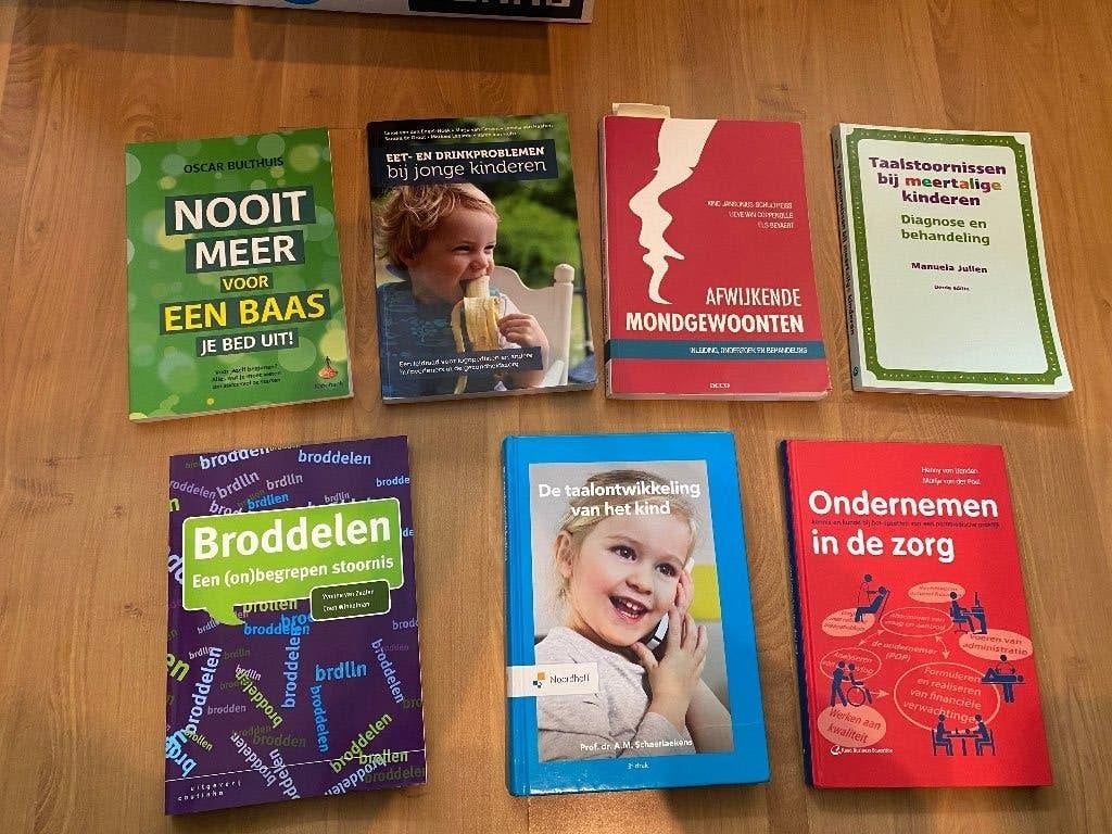 Logopedie studieboeken, Boeken, Ophalen of Verzenden, Beta, Zo goed als nieuw, HBO