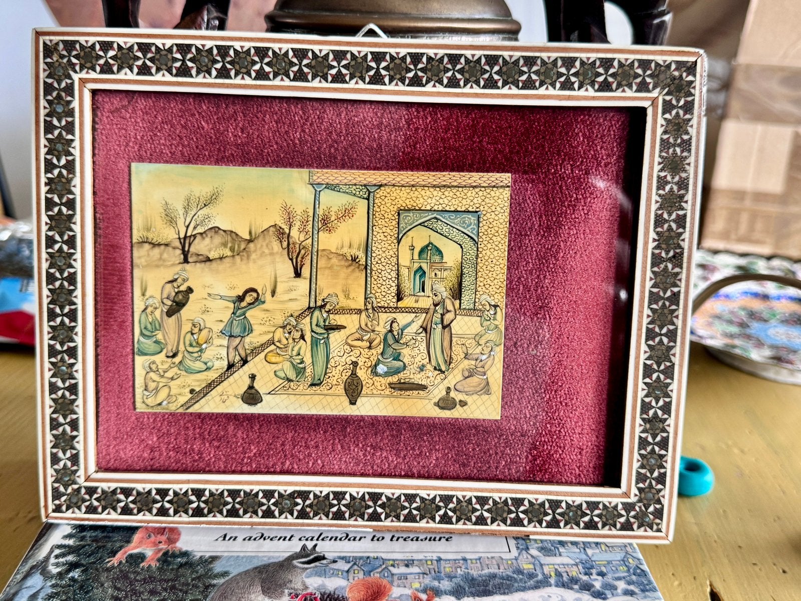 Perzische miniatuur in handgemaakte Khatam lijst uit Iran, Ophalen of Verzenden