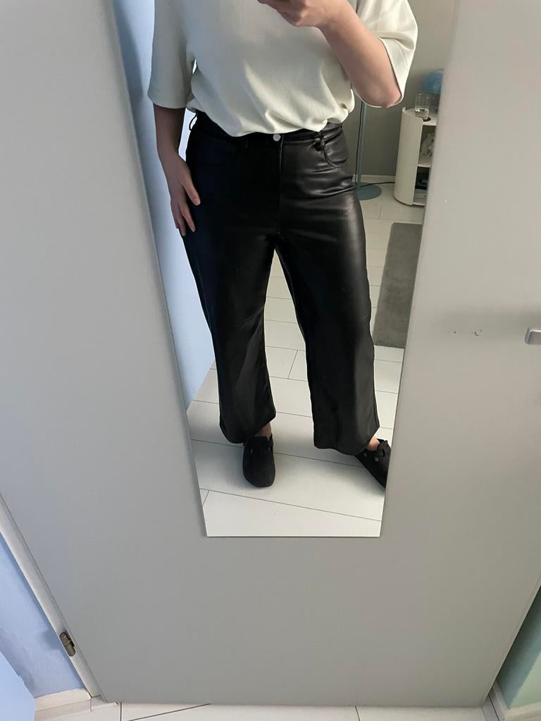 H&M trend leren broek, Zwart, Maat 42/44 (L), Ophalen of Verzenden, Lang