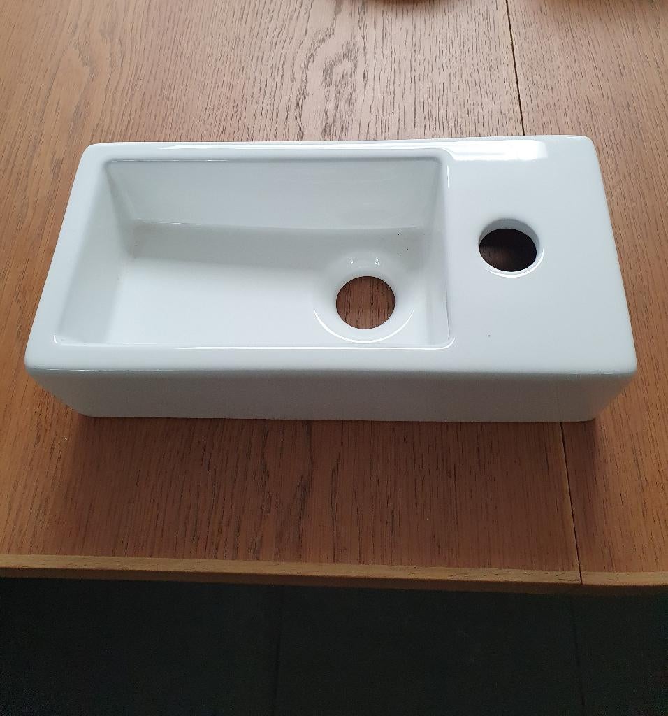 Wasbakje toilet, verkocht, Ophalen, Nieuw, Steen, Wastafel