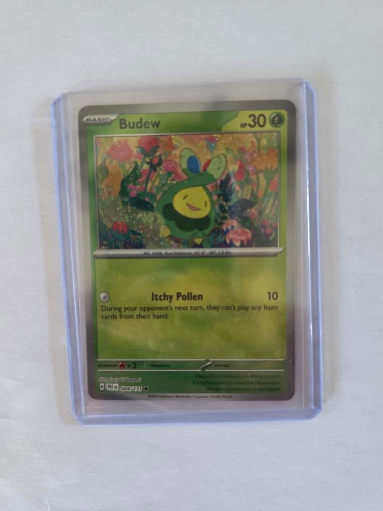 Pokémon Kaart Budew pokeball 004/133 - Zo goed als nieuw, Ophalen of Verzenden, Zo goed als nieuw, Losse kaart