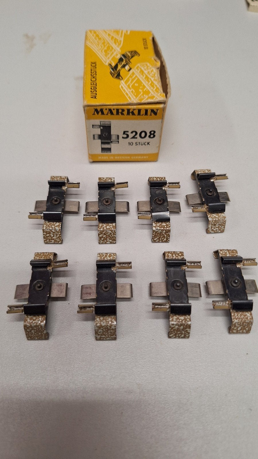 Märklin 5208 8mm passtukken (8 stuks), Wisselstroom, Gebruikt, Overige typen, Ophalen of Verzenden