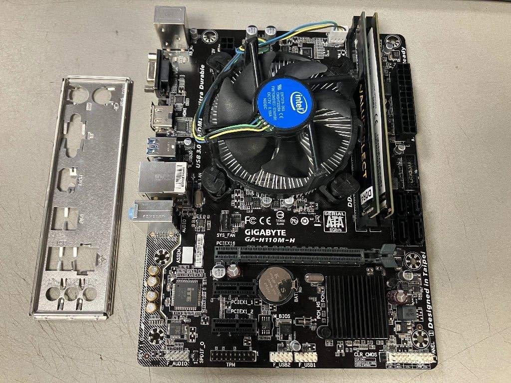 Gigabyte GA-H110M-H + i5-6600 + 8GB DDR4, Computers en Software, Moederborden, Gebruikt, LGA 1151, DDR4, Ophalen of Verzenden