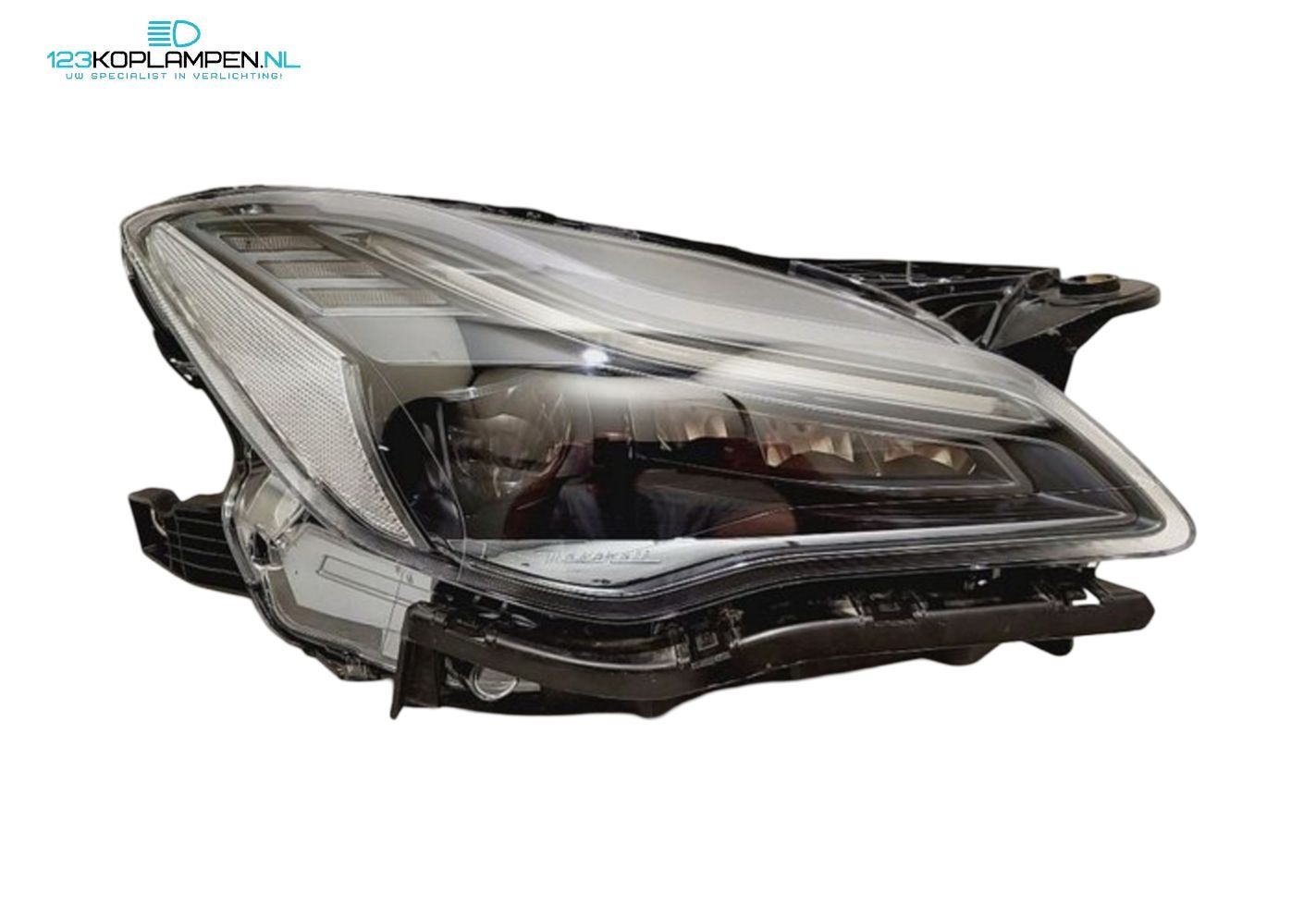 Maserati Quattroporte 6 / VI Facelift Full Led black Koplamp