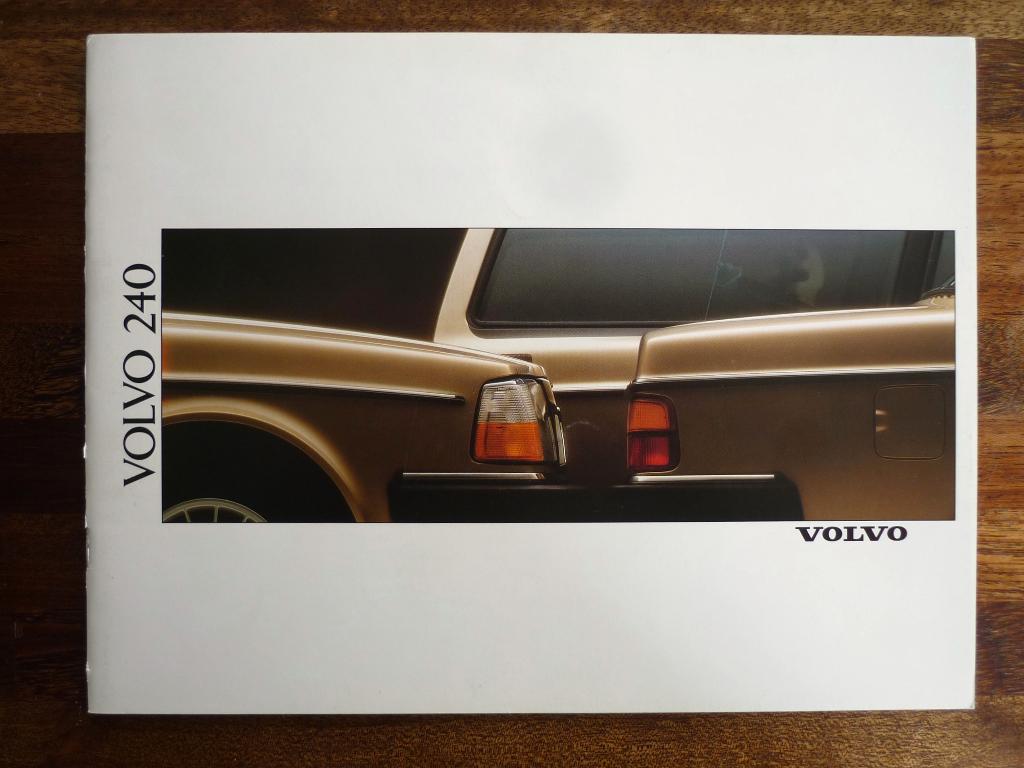 Volvo 240 (1989), Ophalen of Verzenden, Nieuw, Volvo
