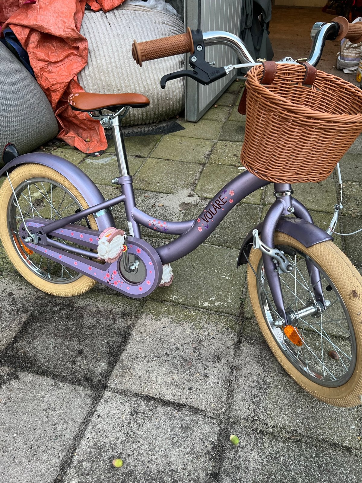 Volare kinderfiets (voorrem defect), Fietsen en Brommers, Ophalen, Gebruikt, Velgrem, 16 tot 20 inch