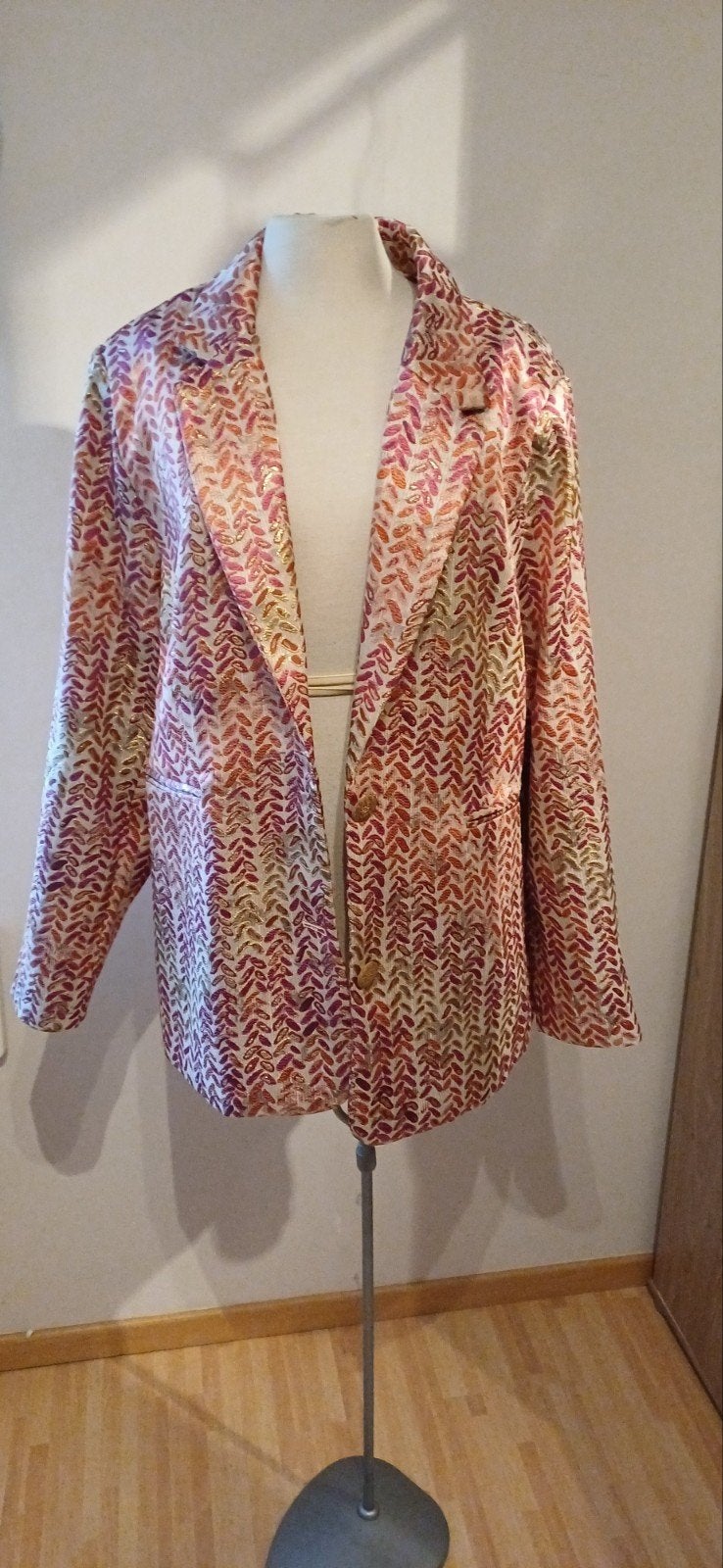 beige/roze/fuchsia blazer, maat 46, Ophalen of Verzenden, Zo goed als nieuw, Maat 46/48 (XL) of groter, Roze