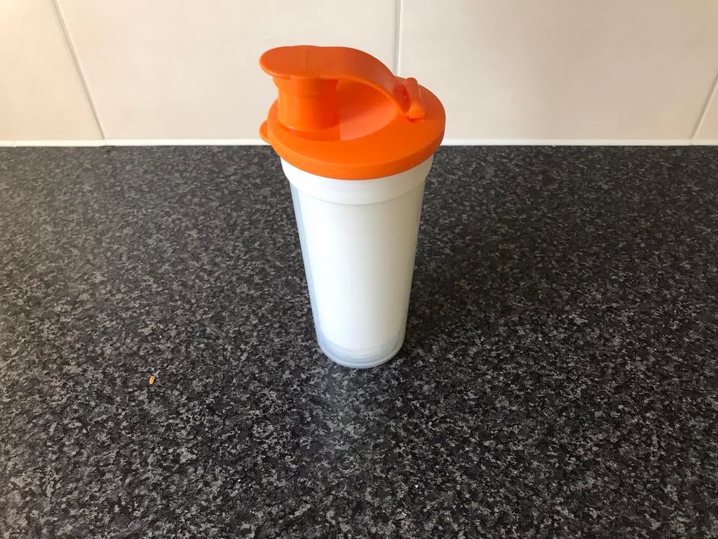 Tupperware personalize tumbler insulated 250 ml, Ophalen of Verzenden, Zo goed als nieuw, Oranje, Beker of Kan