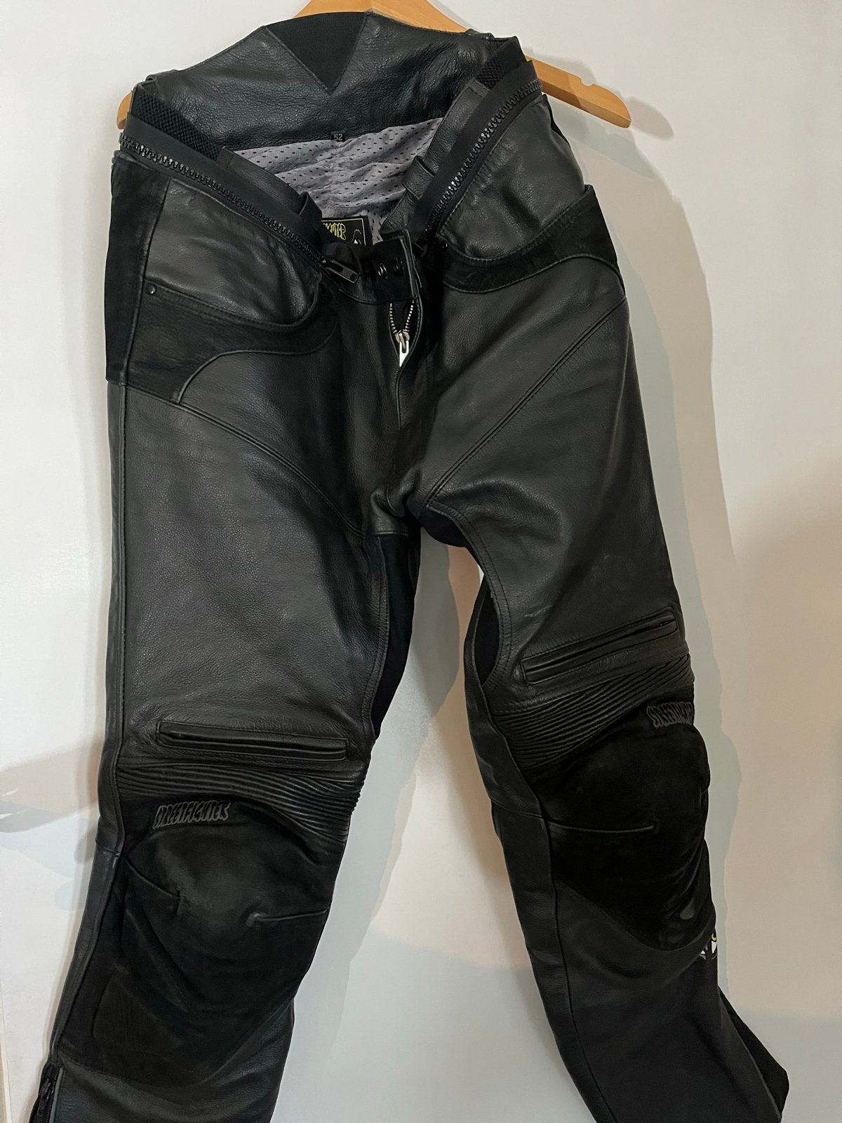 Streetfighter motorbroek leer maat 52, Motoren, Kleding | Motorkleding, Ophalen of Verzenden, Tweedehands, Heren, Broek | leer