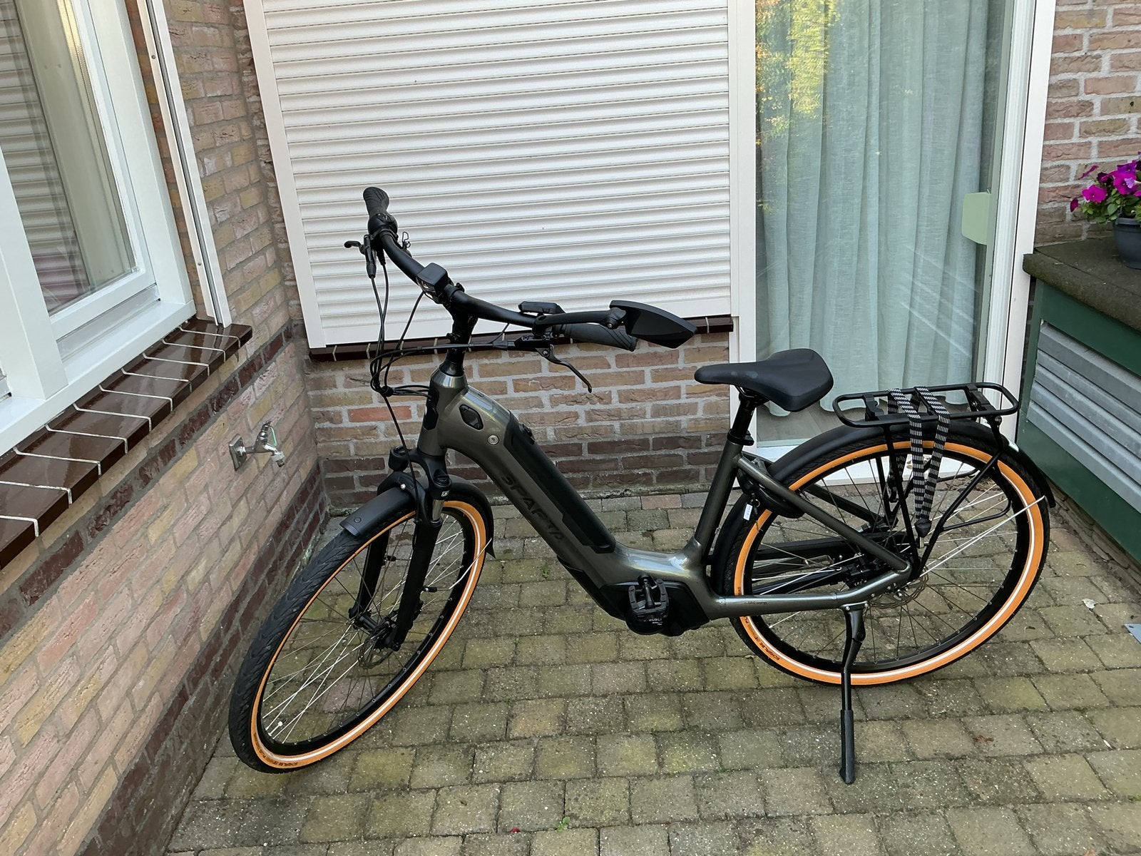 Z.g.a.n. Sparta elektrische fiets, slechts 350 km, Fietsen en Brommers, Minder dan 47 cm, Ophalen, Zo goed als nieuw, Sparta
