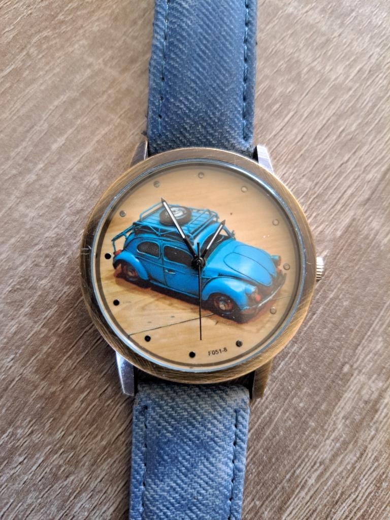 Volkswagen horloge met blauwe Kever, Ophalen of Verzenden, Overige merken
