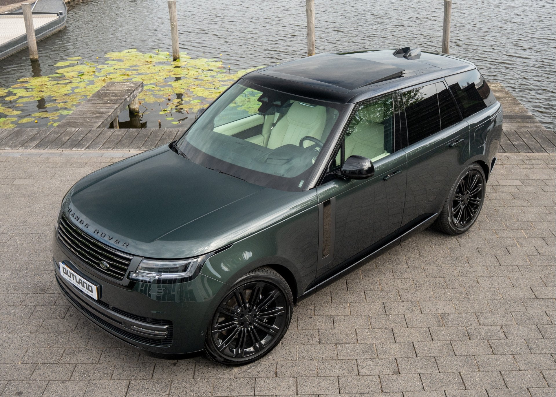 Land Rover Range Rover P550e Autobiography | SV Intrepid Ext, Automaat, Gebruikt, 40 min, Overige kleuren