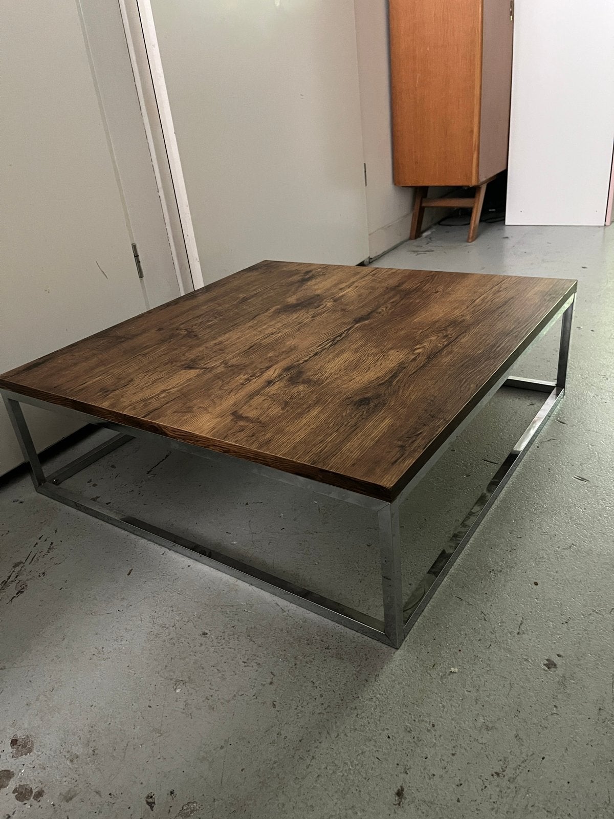 Industriële vierkante salontafel - 70x70x21 cm, Ophalen, Zo goed als nieuw, Vierkant, 50 tot 100 cm