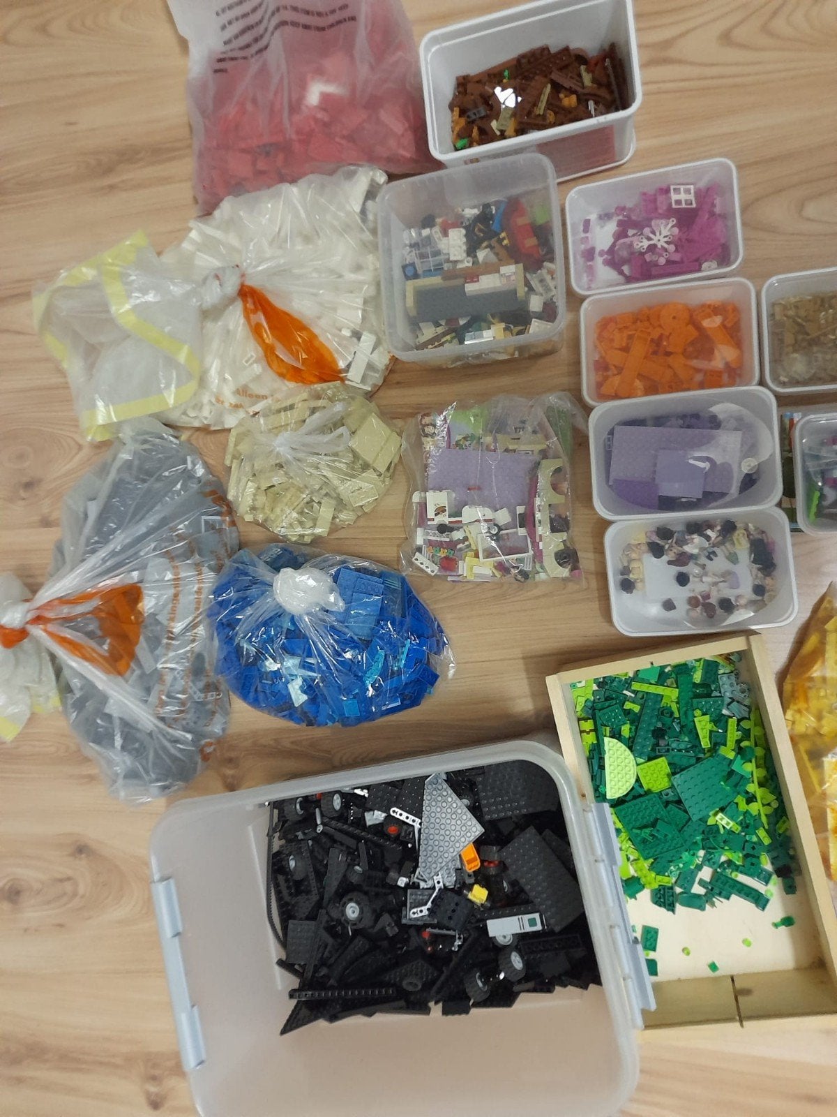 Losse lego bakjes en zakjes, ook lego friends te koop, Ophalen, Gebruikt, Losse stenen, Lego