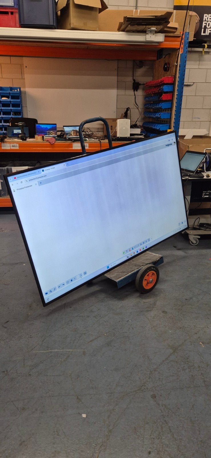 Philips 75 inch 4K scherm QB75H - met lichte strepen, Ophalen, Gebruikt, Philips, LED