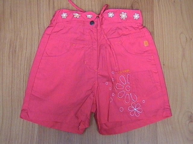 VILLA HAPP mooi NIEUW fuchsiaroze korte broek / short 128, Broek, Villa Happ, Meisje, Nieuw