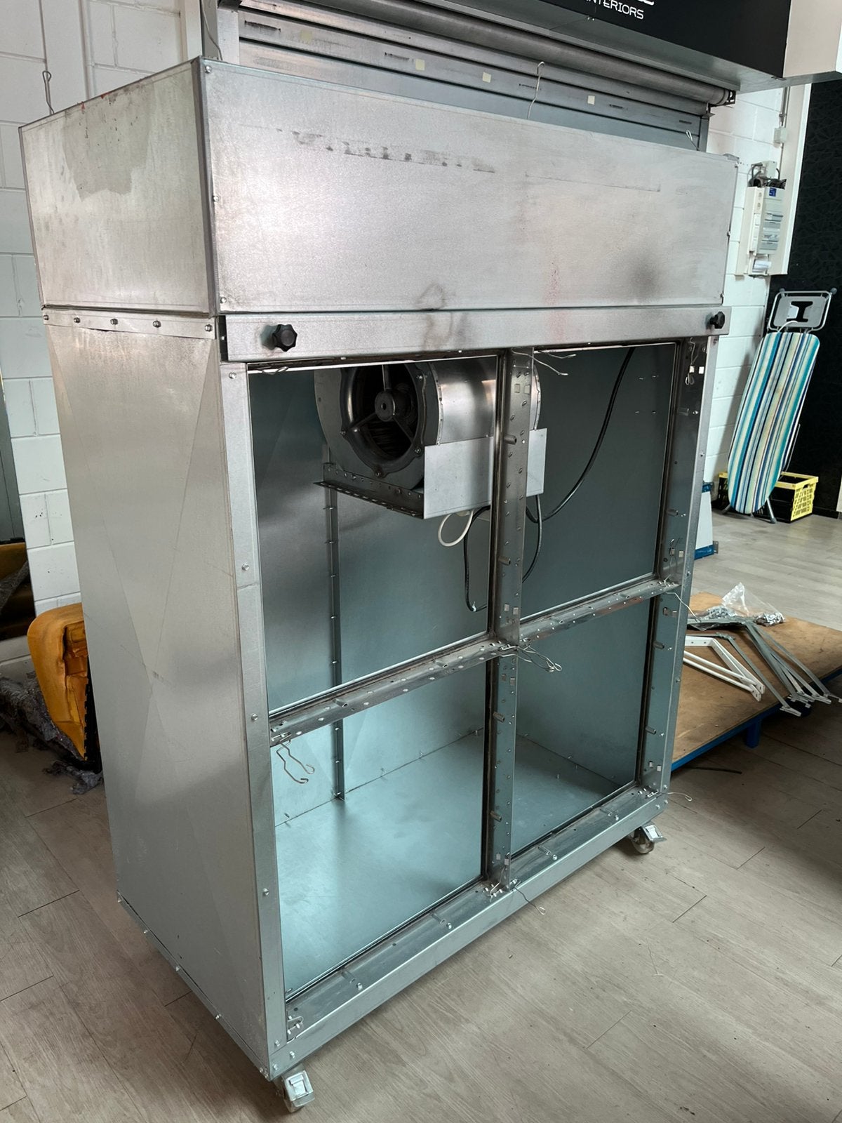Mobiele spuitwand / afzuigwand 1200x1200, Zakelijke goederen, Ophalen