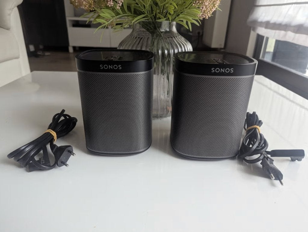 paar Sonos Play:1 zwart