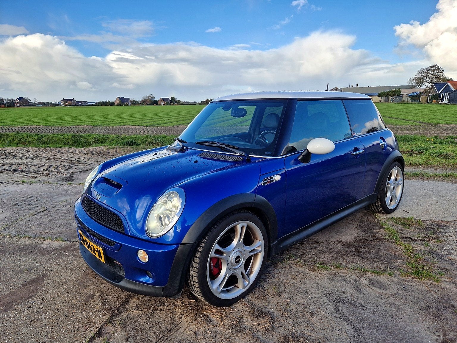 MINI Cooper S R53 Facelift | Hyper Blue | Gereviseerd | JCW, Auto's, Voorwielaandrijving, 4 cilinders, Handgeschakeld, Particulier