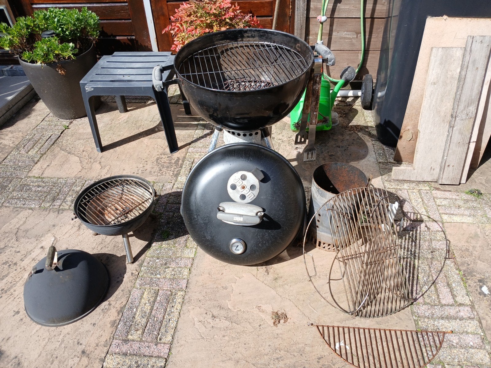 nog.zeer goede barbecues, Tuin en Terras, Houtskoolbarbecues, Ophalen of Verzenden