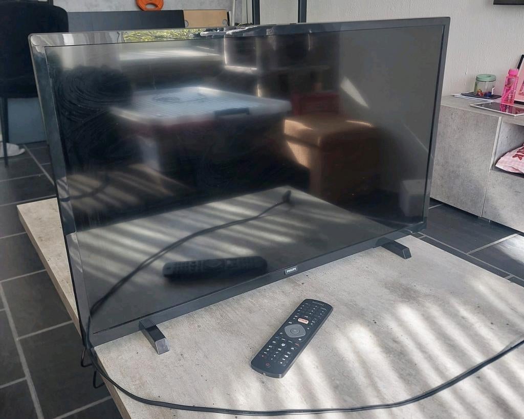 Philips Smart TV. Incl afstandsbedieining, Ophalen, Gebruikt