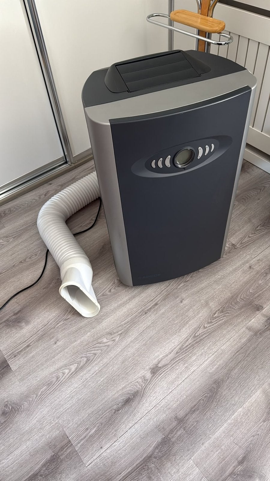Mobiele airco AMCOR PCMB 12KE-410 - Koelen en Ontvochtigen, Ophalen, Gebruikt, Minder dan 60 m³, 3 snelheden of meer