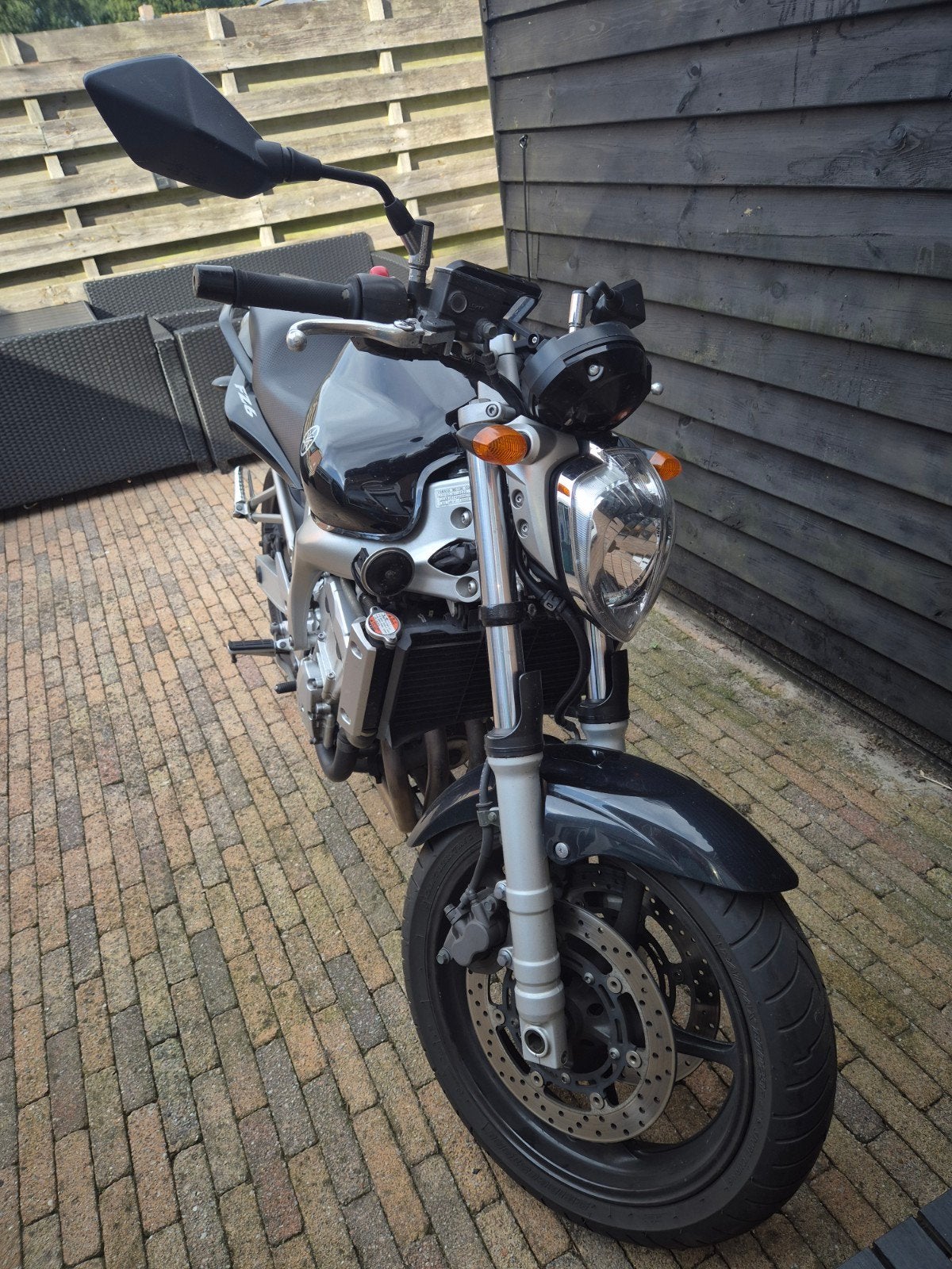 Yamaha FZ6 Naked Bike - Zwart, Goed Onderhouden, Ophalen of Verzenden