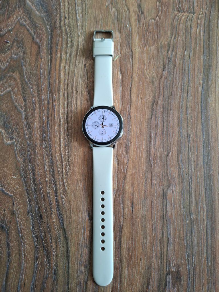 Dames Smartwatch créme, Zwart, Ophalen of Verzenden, Zo goed als nieuw, Conditie