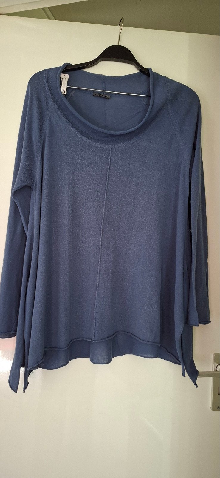 Trui merk Oska, blauw, maat 2, Maat 42/44 (L), Zo goed als nieuw, Oska, Verzenden
