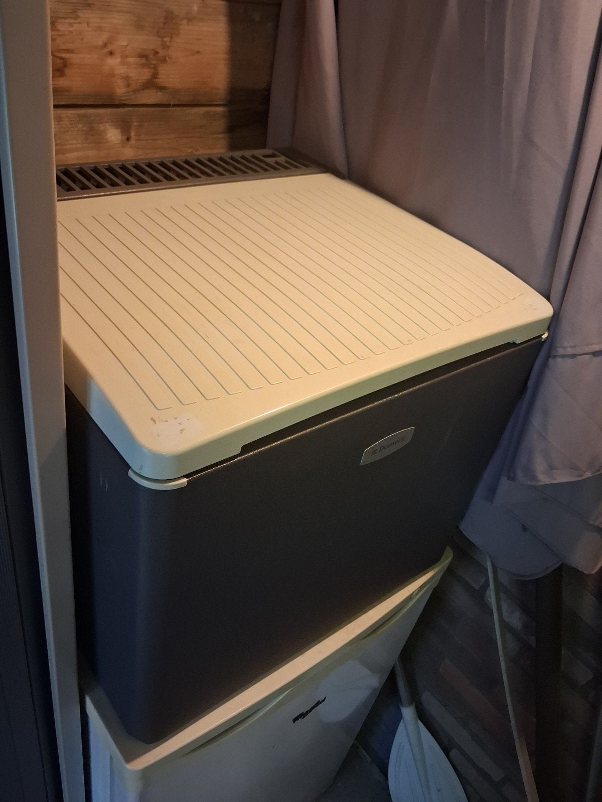 Dometic Koelbox 220v, 12v en gas, Caravans en Kamperen, Koelboxen, Gebruikt, Koelbox, Elektrisch, Ophalen