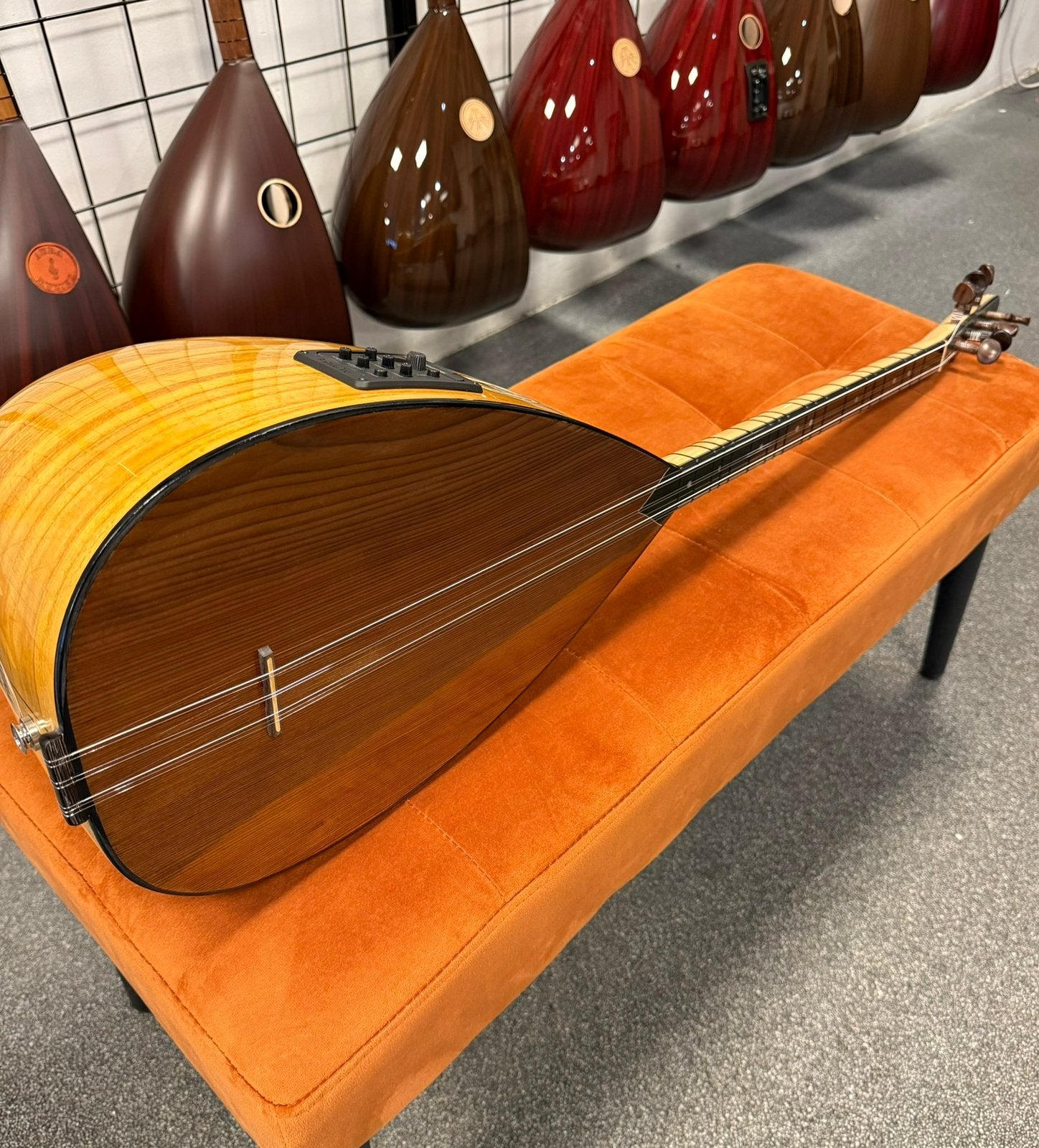 saz yaprak dut tam profosyonel kısa sap, Muziek en Instrumenten, 7007dc, Aura muziek, Nieuw, Ophalen of Verzenden