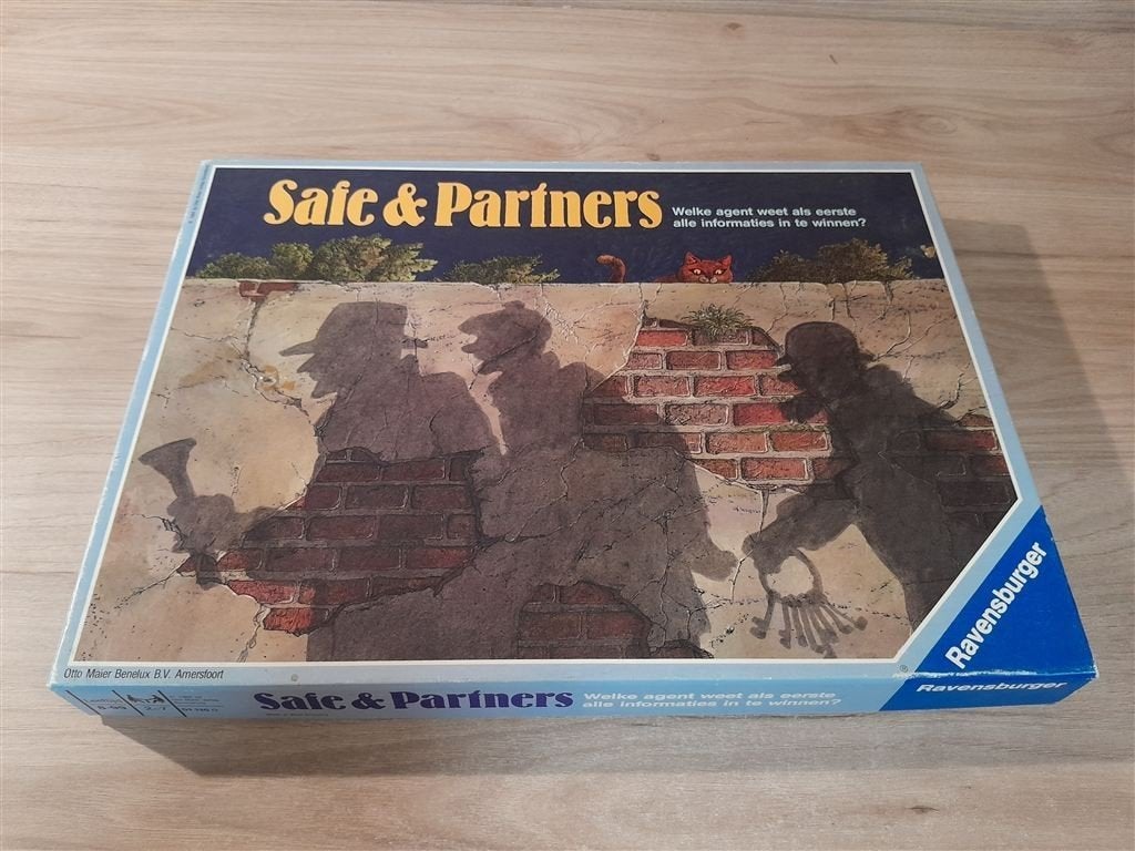 Safe en Partners - s5837, Hobby en Vrije tijd, Gezelschapsspellen | Bordspellen, Verzenden, Zo goed als nieuw