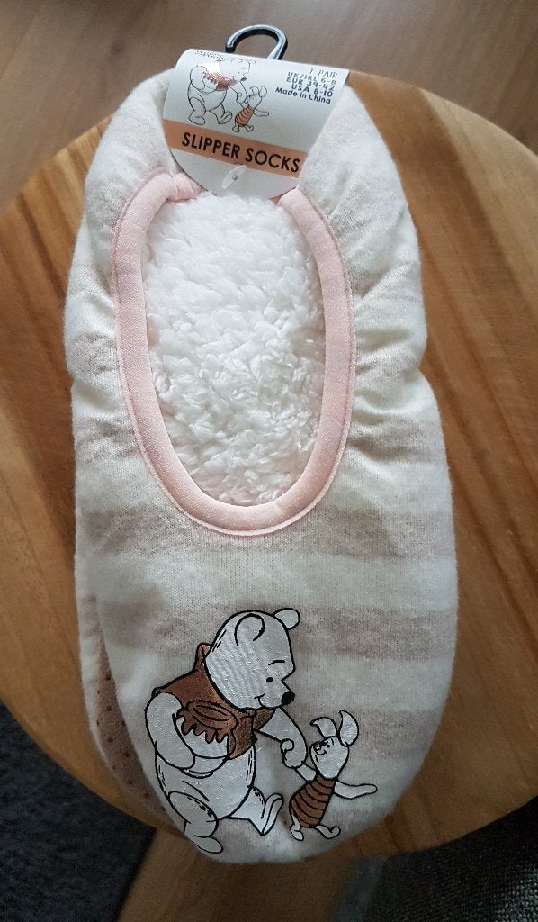 Disney / Winnie the Pooh pantoffels maat 39-42 *NIEUW*, Disney, Nieuw, Ophalen of Verzenden, Pantoffels of Sloffen
