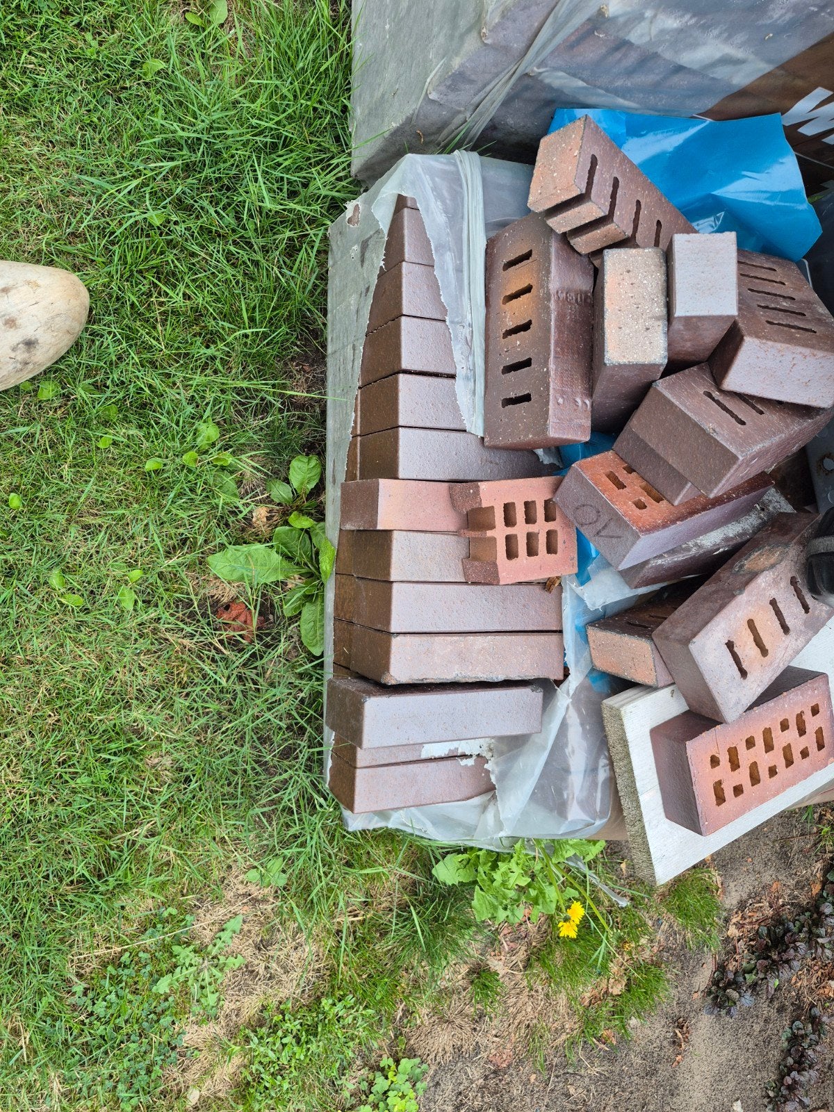 Nieuwe metselstenen Wienerberger, Ophalen, Gebruikt, Bakstenen