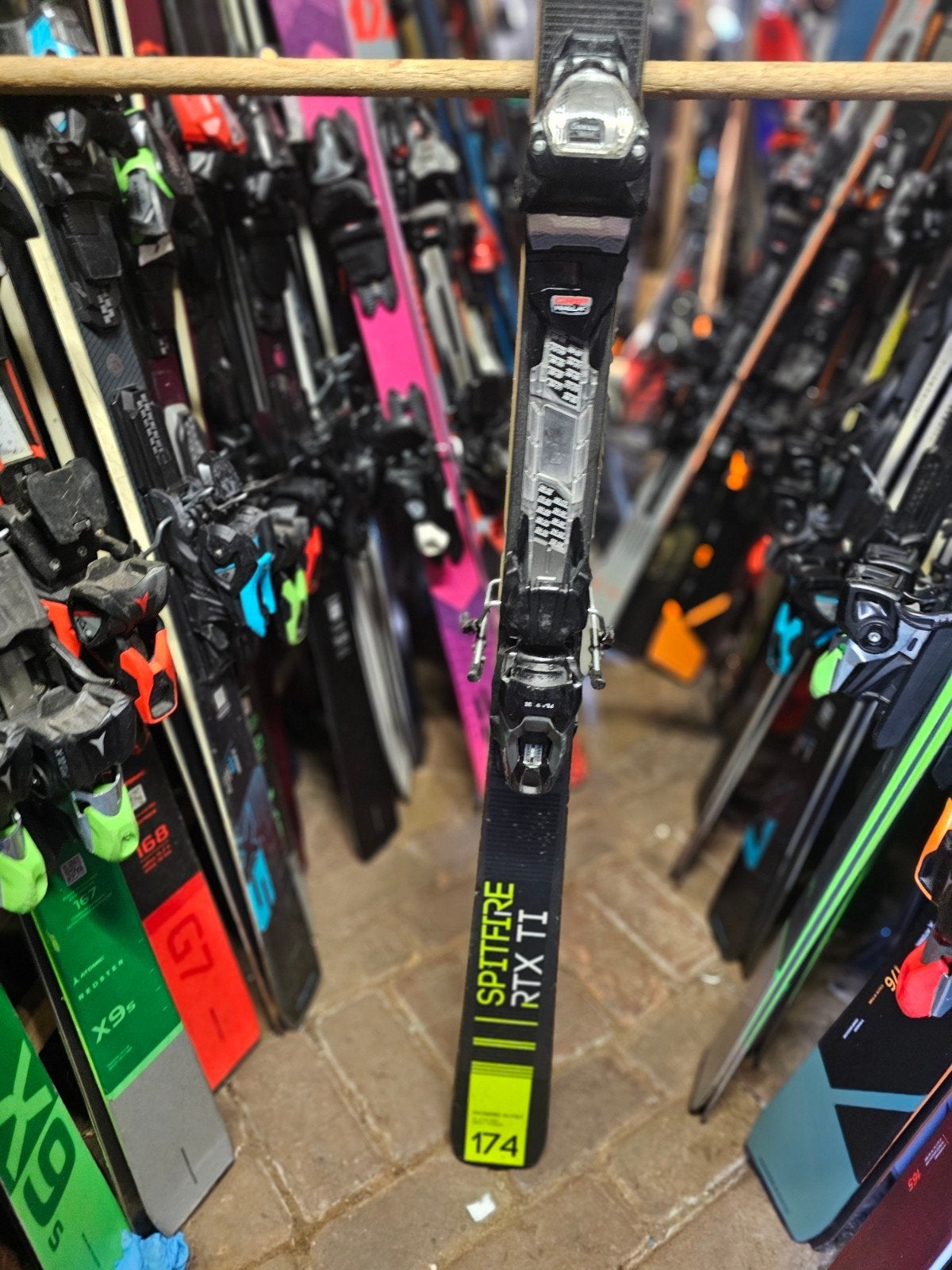 174cm NORDICA DOBERMANN SPITFIRE RTX TI NP 700€, 160 tot 180 cm, Gebruikt, Ophalen of Verzenden, Carve