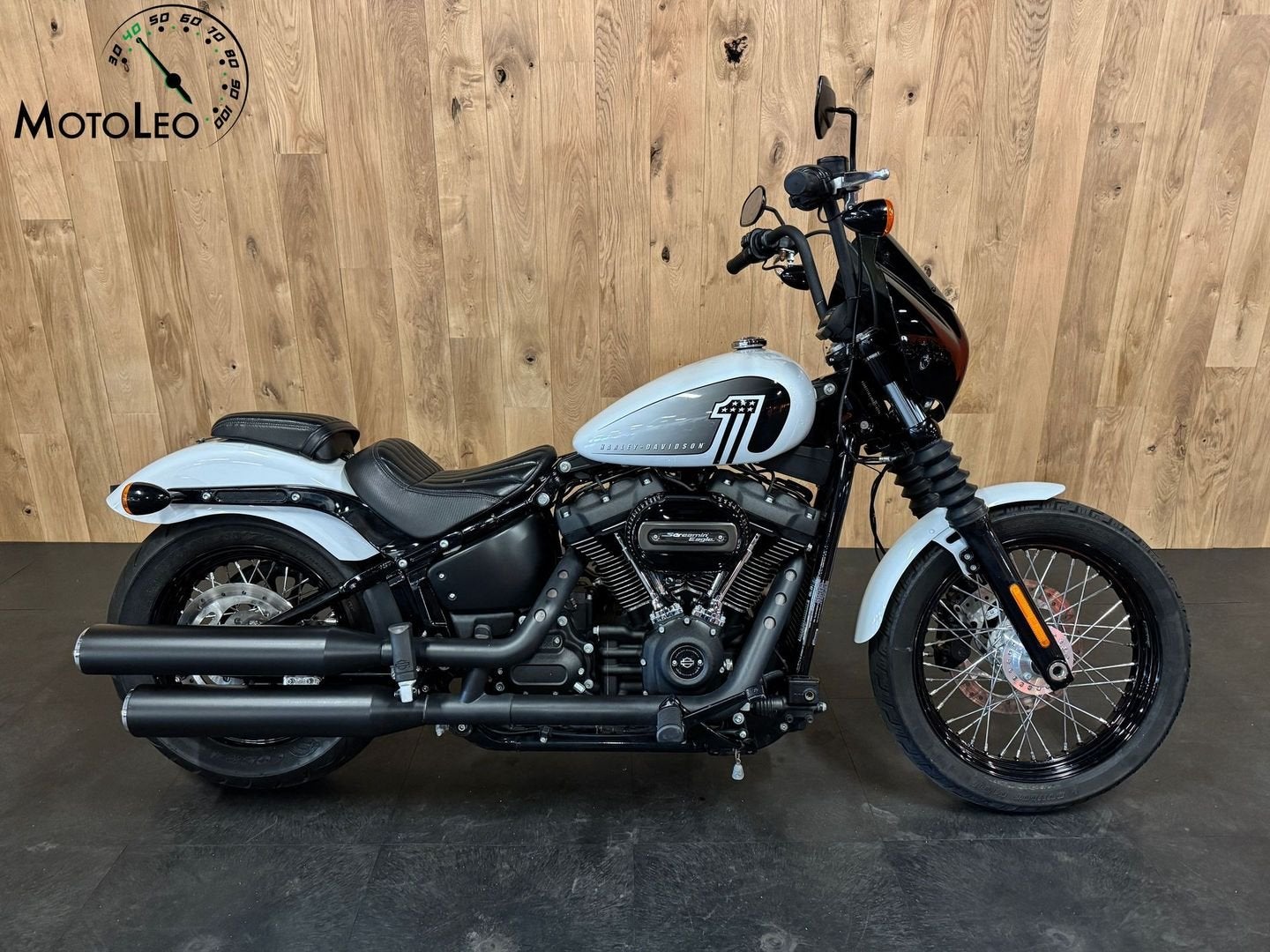HARLEY-DAVIDSON STREET BOB FXDB (bj 2021) 10,420 km, 2 cilinders, HARLEY-DAVIDSON, Bedrijf, Onbekend