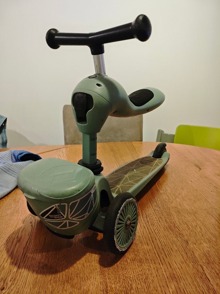 Scoot and ride step 2 in 1 met bakje, Ophalen of Verzenden, Gebruikt, Gewone step, Scoot and Ride