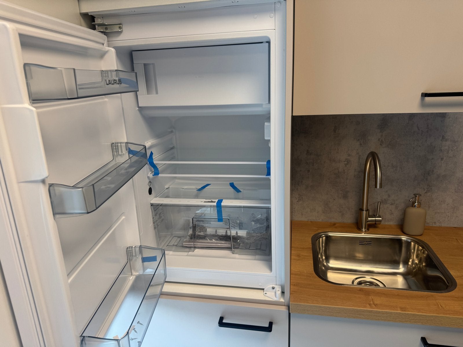 Complete Basic-Line keuken 3 meter met 5 apparaten, Overige kleuren, Nieuw, Enkelwandige keuken, Ophalen of Verzenden