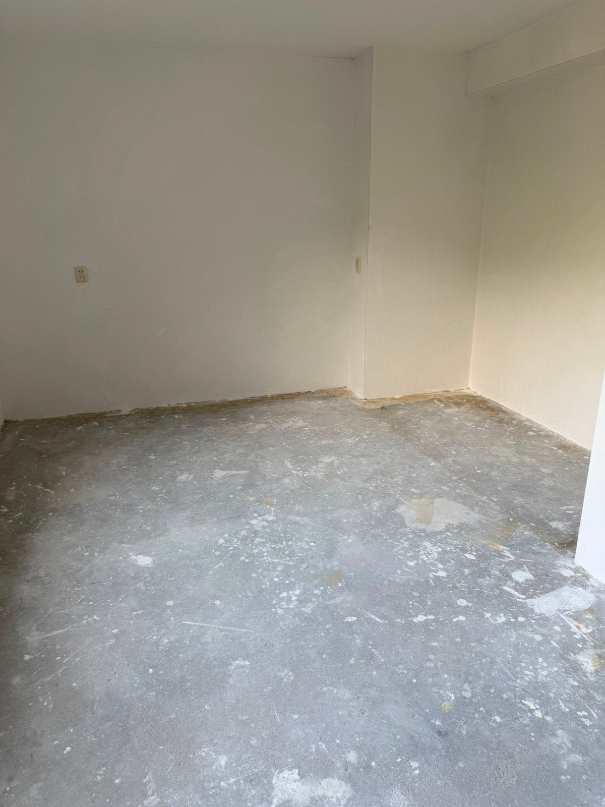 Foto 16 van Schilderwerk & Stucwerk – Netjes, Strak & Professioneel