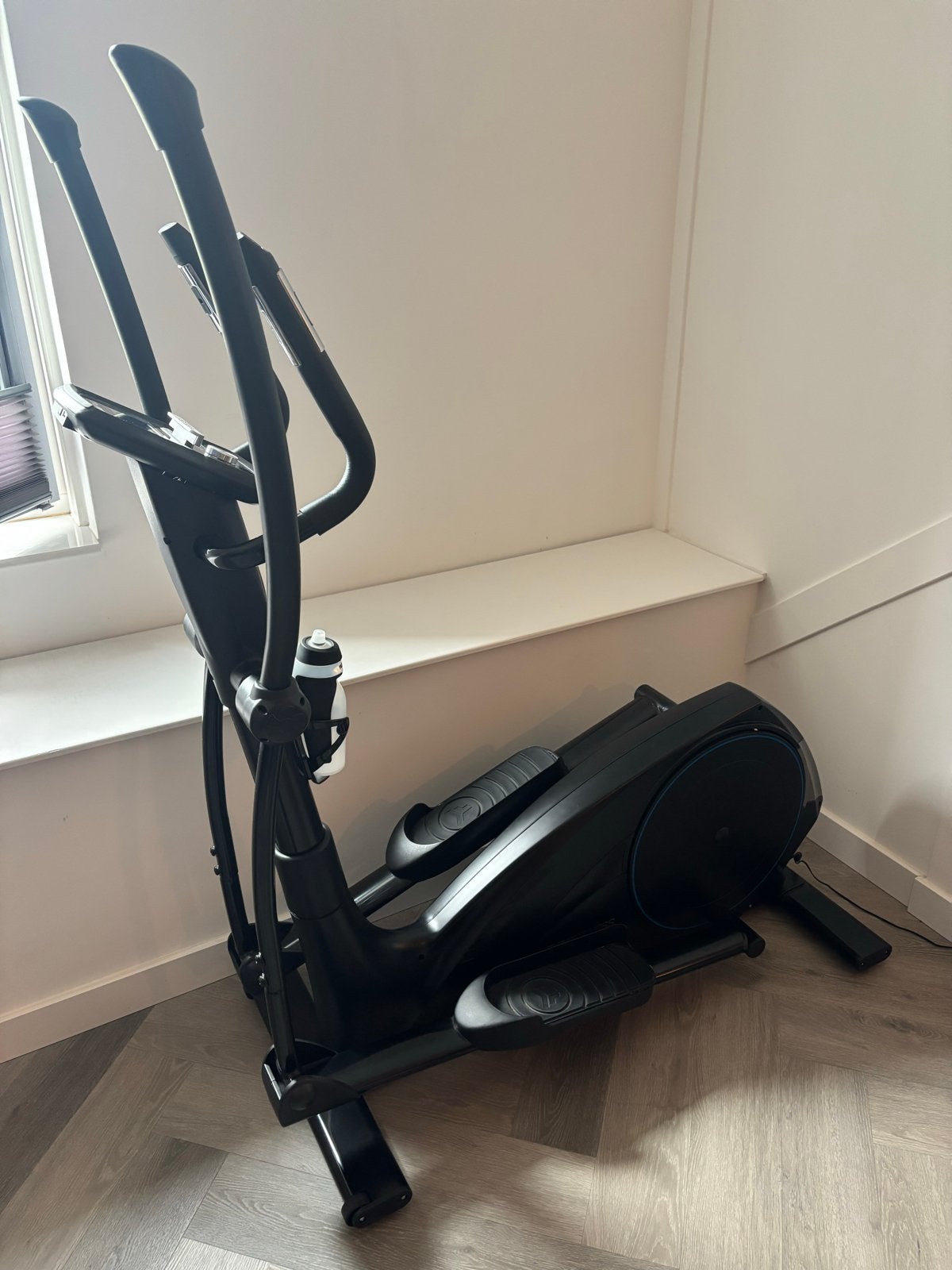 Flow Fitness Crosstrainer Perform X2i - Zo goed als nieuw, Ophalen, Armen, Zo goed als nieuw, Crosstrainer