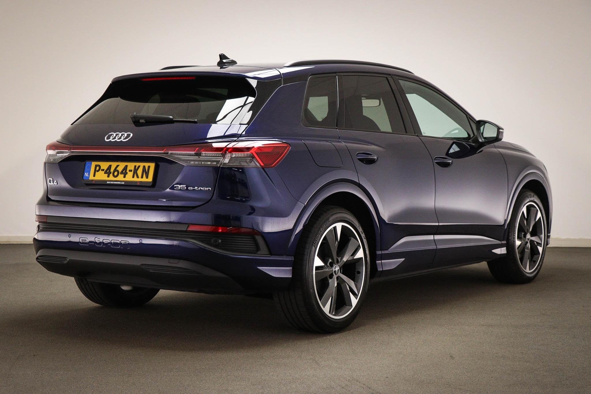 Audi Q4 e-tron 35 Advanced edition 55 kWh | CLIMA | STOELVER, Auto's, Automaat, Gebruikt, Blauw, 33 min