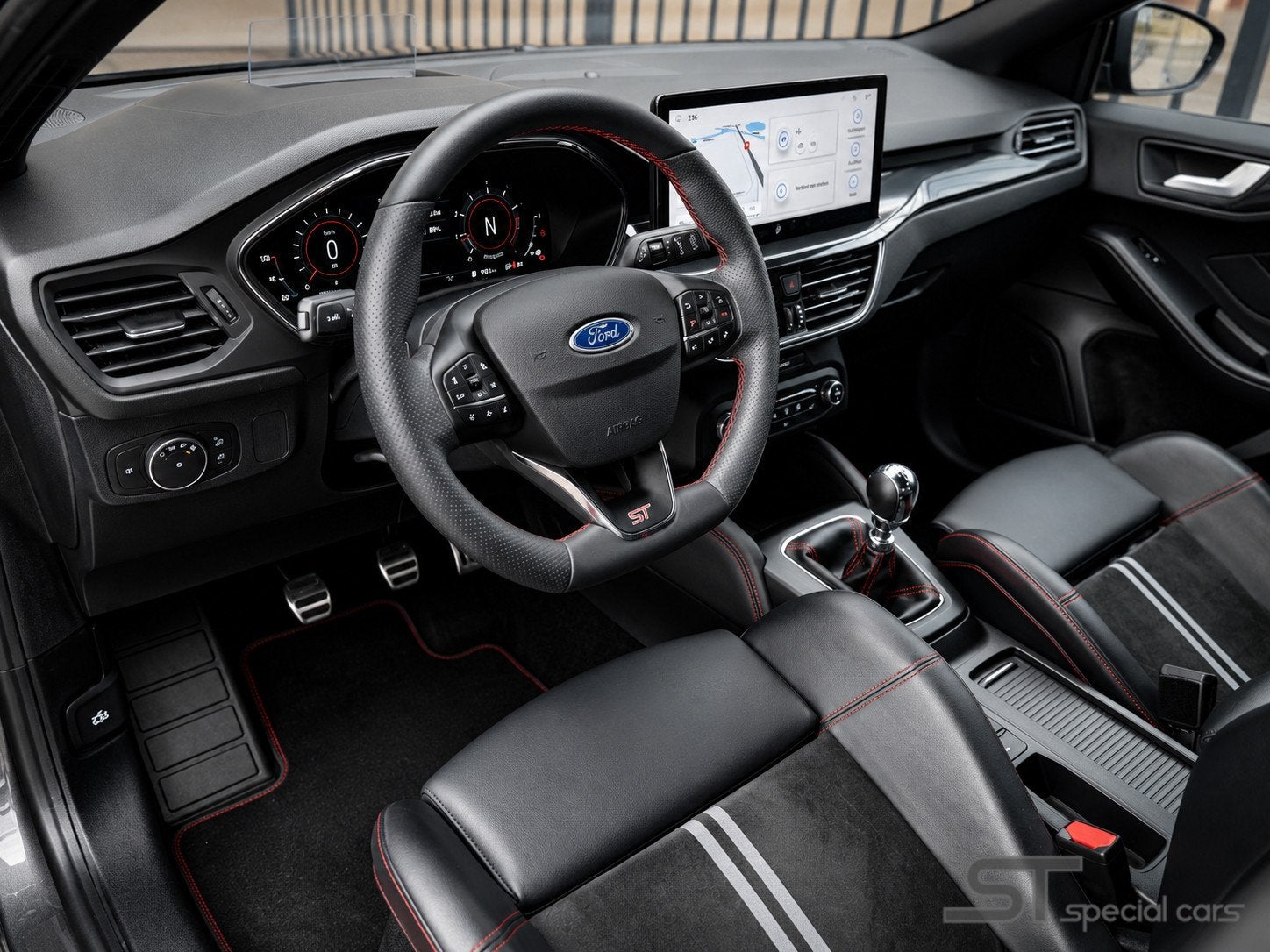 Ford Focus 2.3 EcoBoost ST-X Track pack| Brembo|KW, Auto's, Ford, Gebruikt, 4 cilinders, Met garantie (alle), 2261 cc