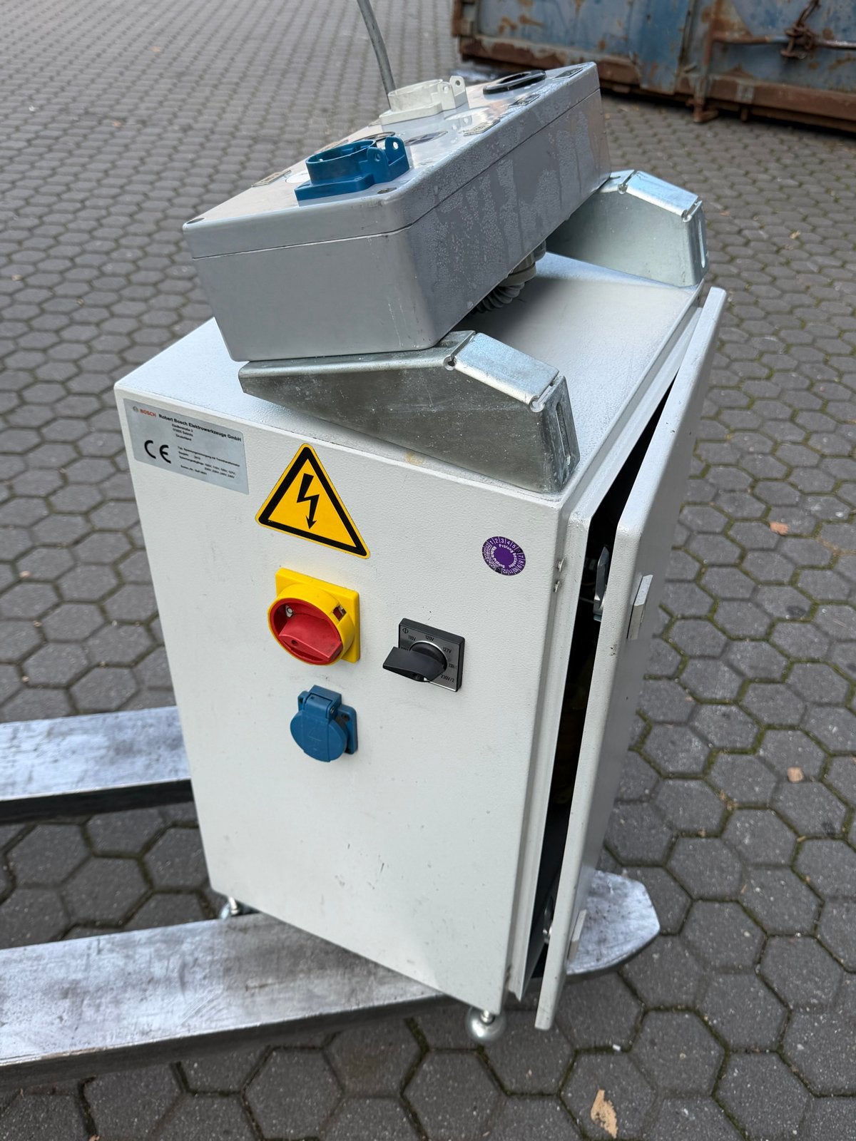 Bosch Scheidingstransformator - Spanningsvoorziening, Ophalen, Gebruikt