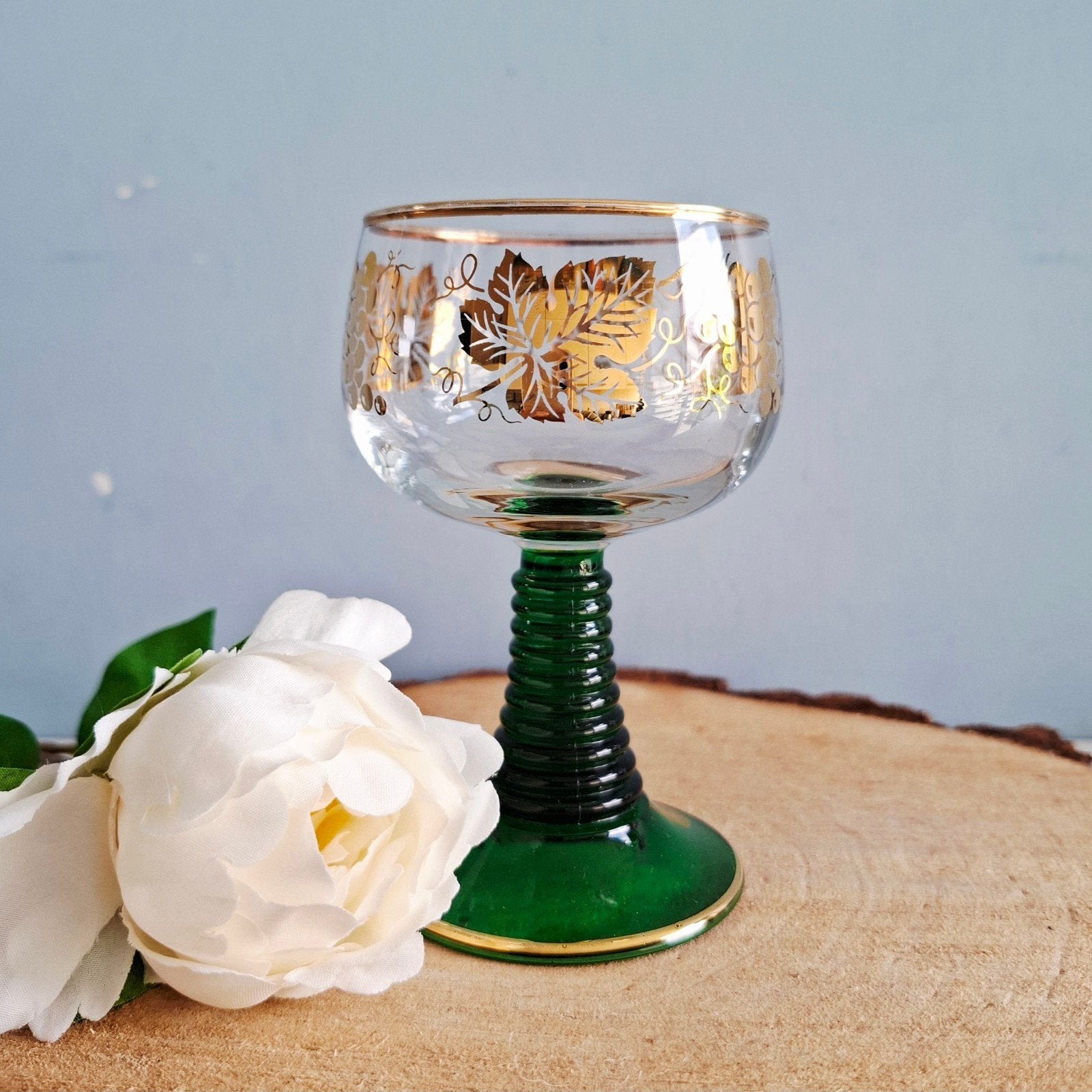 Vintage kristallen roemer met gouden druivenmotief, Ophalen of Verzenden