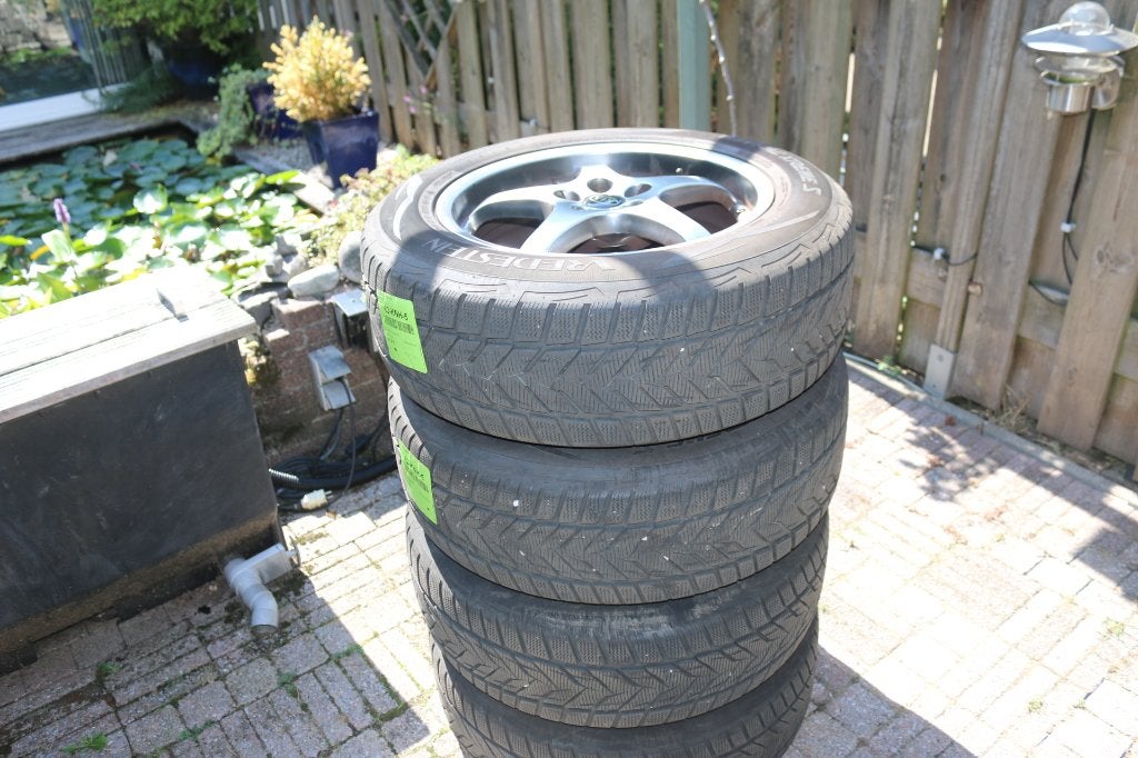 Winterbanden Vredestein Wintrac Extrem 235x60x17 Alu Velg, Ophalen, Gebruikt, Banden en Velgen, 17 inch