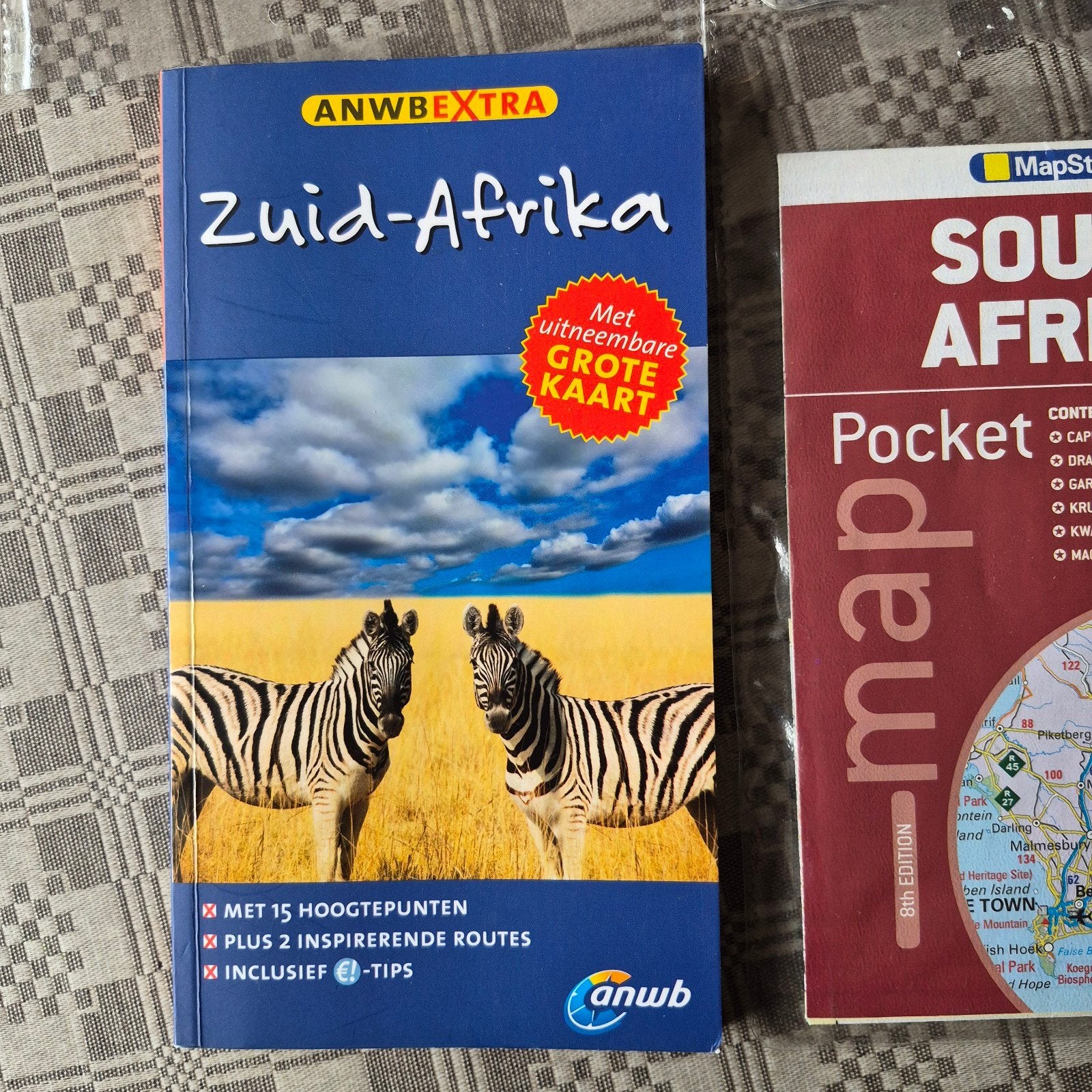 Zuid-Afrika gids en kaarten, Afrika, Ophalen of Verzenden, Zo goed als nieuw, Reisgids of -boek