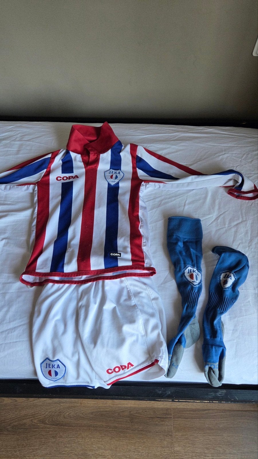 jeka voetbal tenue maat 116, Maat XS of kleiner, Ophalen of Verzenden, Gebruikt, Set